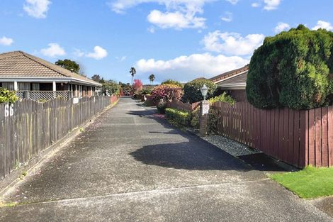 Photo of property in 8/66 Rathgar Road, Henderson, Auckland, 0610