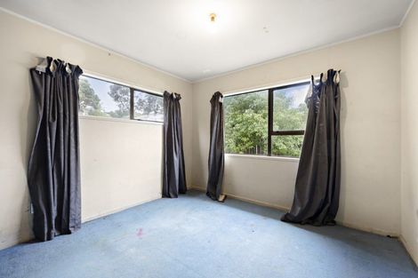 Photo of property in 39 Cockayne Crescent, Sunnynook, Auckland, 0620