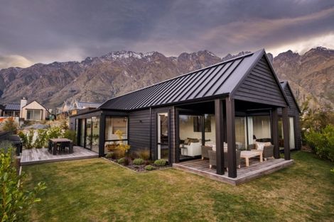 Photo of property in 58 Falconer Rise, Jacks Point, Queenstown, 9371