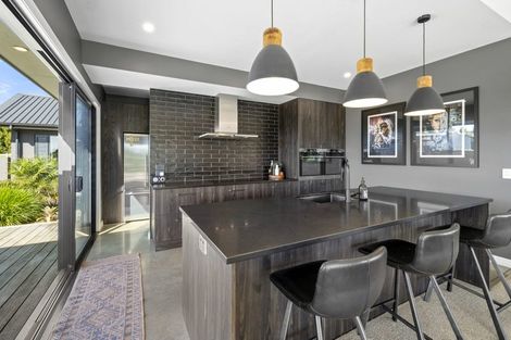 Photo of property in 106 Airport Drive, New Plymouth Airport, New Plymouth, 4373