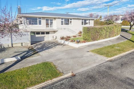 Photo of property in 20 Arrow Crescent, Holmes Hill, Oamaru, 9401