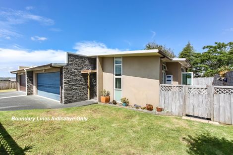 Photo of property in 7 Merlot Lane, Pukekohe, 2120