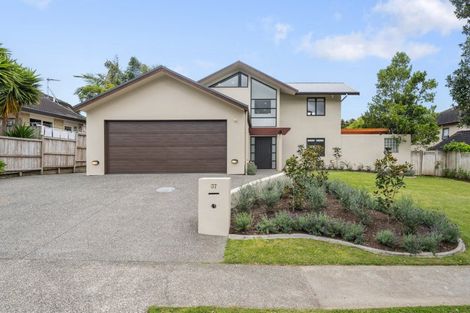 Photo of property in 37 Westerham Drive, Dannemora, Auckland, 2016