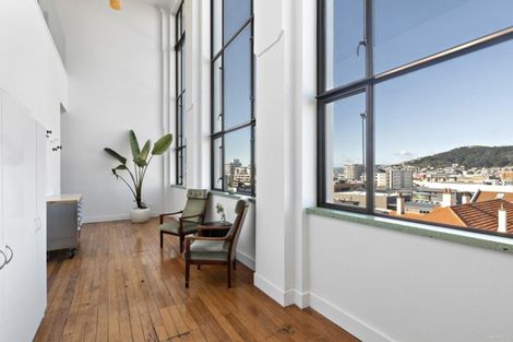 Photo of property in Augusta Apartments, 27/254 Willis Street, Te Aro, Wellington, 6011