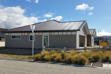 Photo of property in 26 Stowell Drive, Cromwell, 9310