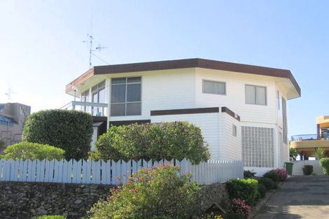 Photo of property in 8 Sunbrae Grove, Mount Maunganui, 3116