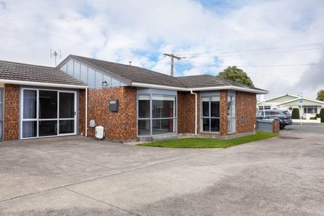 Photo of property in 4/49 Sackville Street, Fitzroy, New Plymouth, 4312