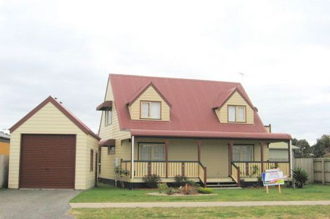 Photo of property in 17 Pipi Dune, Whitianga, 3510
