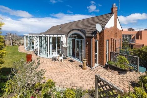 Photo of property in 60 Drivers Road, Maori Hill, Dunedin, 9010