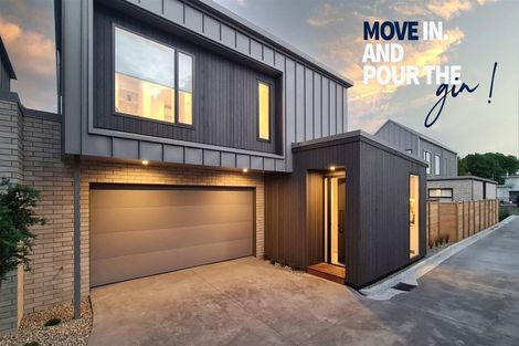 Photo of property in 2/23 Strowan Avenue, Fairfield, Hamilton, 3214