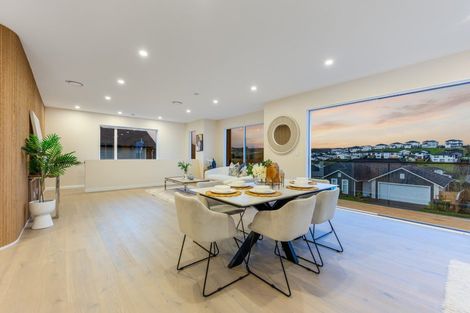 Photo of property in 29 Kaupeka Road, Orewa, 0931