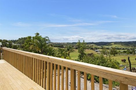 Photo of property in 3 Boundary Road, Hikurangi, 0114