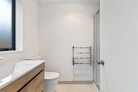 Photo of property in 710a Pakuranga Road, Howick, Auckland, 2010