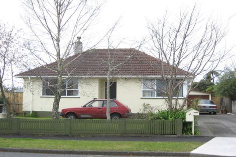 Photo of property in 4 Raleigh Street, Vogeltown, New Plymouth, 4310
