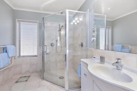 Photo of property in 18 Bermuda Drive, Papamoa Beach, Papamoa, 3118