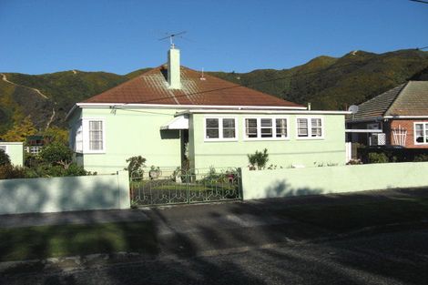 Photo of property in 42 Haig Street, Waterloo, Lower Hutt, 5011