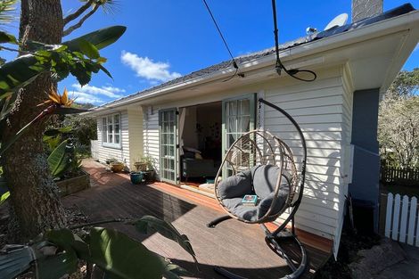 Photo of property in 10 Northfield Road, Waitakere, Auckland, 0816