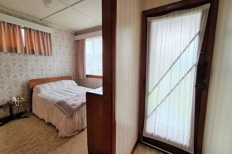 Photo of property in 150 Miranda Street, Stratford, 4332