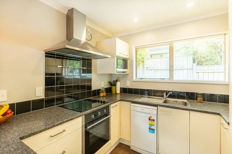 Photo of property in 17a Matenga Street, Waikanae, 5036
