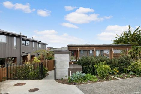 Photo of property in 4/53a Powell Street, Avondale, Auckland, 1026