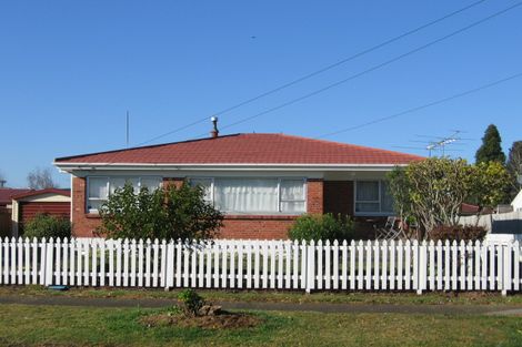 Photo of property in 121 Old Wairoa Road, Papakura, 2110
