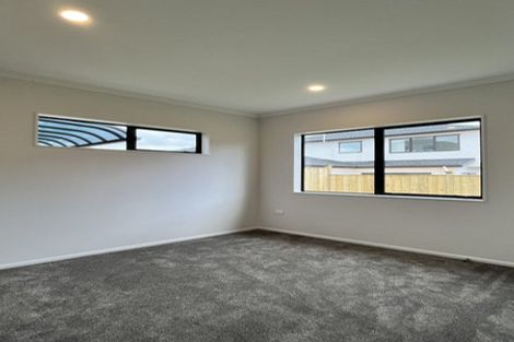 Photo of property in 15 Ballyliffin Drive, Flat Bush, Auckland, 2019