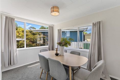 Photo of property in 31 Moana Road, Paraparaumu, 5032