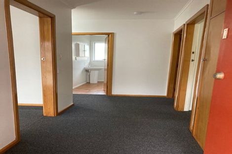 Photo of property in 2/82 Grahams Road, Burnside, Christchurch, 8041