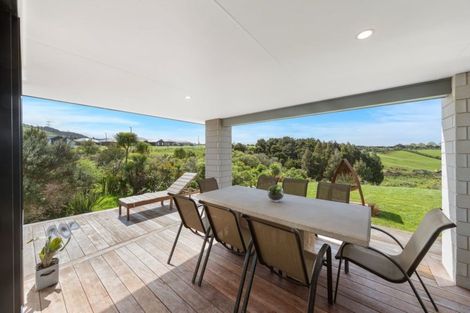 Photo of property in 14a Helenvale Crescent, Pokeno, 2402