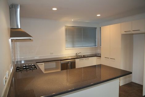 Photo of property in 43 Packspur Drive, Flat Bush, Auckland, 2016