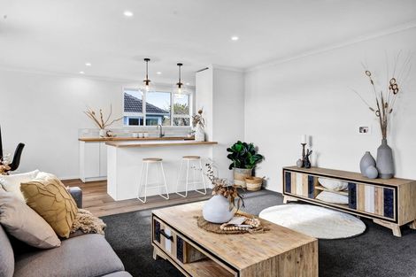 Photo of property in 178 South Road, Hawera, 4610