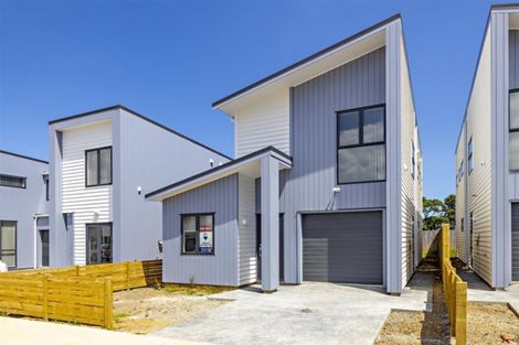 Photo of property in 9 Tapuwae Way, Mangere Bridge, Auckland, 2022