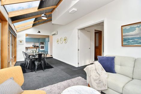 Photo of property in 4 Whitmore Street, Edgeware, Christchurch, 8013