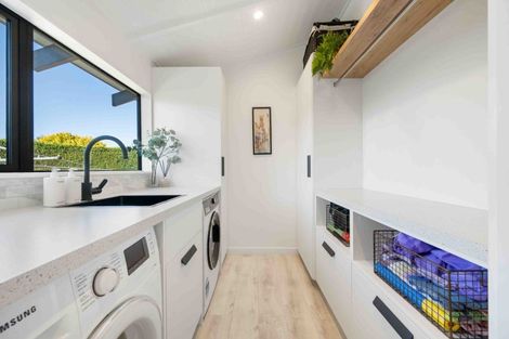 Photo of property in 1 Hall Road, Bannockburn, Cromwell, 9384