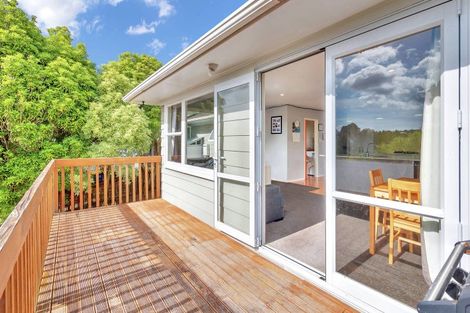 Photo of property in 50 Tamahere Drive, Glenfield, Auckland, 0629