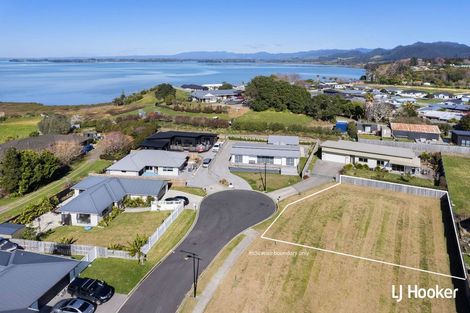 Photo of property in 8 Anatere Rise, Athenree, Waihi Beach, 3177