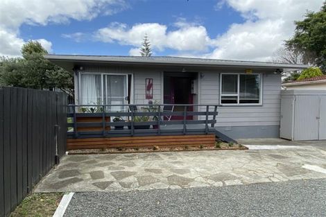 Photo of property in 1/5 Balmerino Avenue, Red Hill, Papakura, 2110