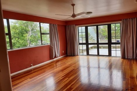 Photo of property in 1 Ceres Crescent, Johnsonville, Wellington, 6037