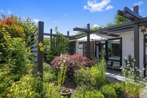 Photo of property in 2/14 Mere Road, Taupo, 3330