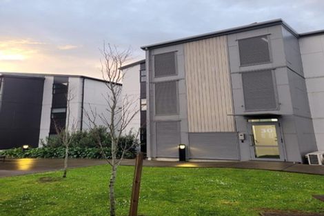 Photo of property in 302/30 Shortfin Place, Flat Bush, Auckland, 2019