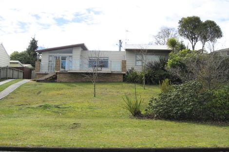 Photo of property in 45 Marina Terrace, Kinloch, Taupo, 3377