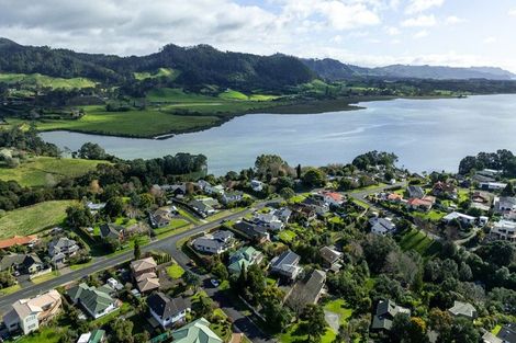 Photo of property in 2 Baigent Place, Tanners Point, Katikati, 3177