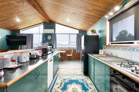 Photo of property in 180 Parklands Avenue, Bell Block, New Plymouth, 4312