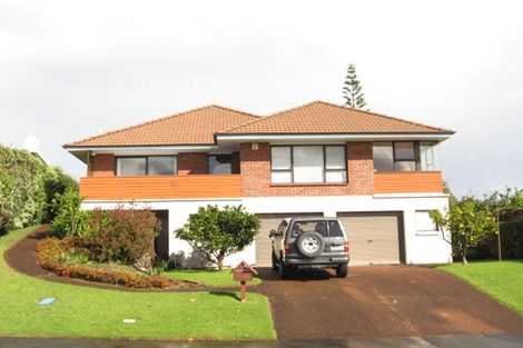 Photo of property in 14 Paisley Street, Mellons Bay, Auckland, 2014