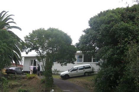 Photo of property in 45 Peach Road, Glenfield, Auckland, 0629