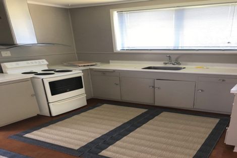 Photo of property in 2/4 Glasgow Street, St Andrews, Hamilton, 3200