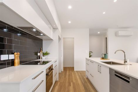 Photo of property in 4 Barnfields Close, Halswell, Christchurch, 8025