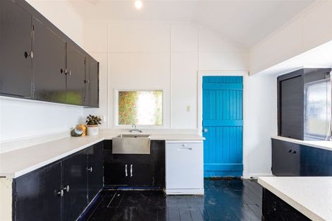 Photo of property in 7 Pirie Street, Palmerston North, 4410