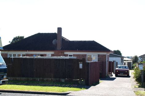 Photo of property in 2/43 Vine Street, Mangere East, Auckland, 2024