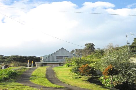 Photo of property in 150 Paku Drive, Tairua, 3508